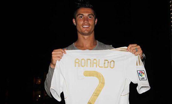 辽宁男篮王哲林末节关键表现（王哲林末节发威，助辽宁男篮拿下关键分）