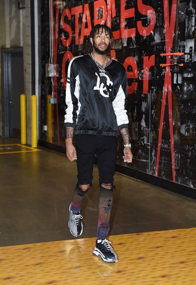 本泽马：皇马如今没有能指出问题的领袖，前场巨星们缺少牺牲（本泽马直言：皇马缺少敢指出问题的领袖，前场巨星缺乏牺牲精神）