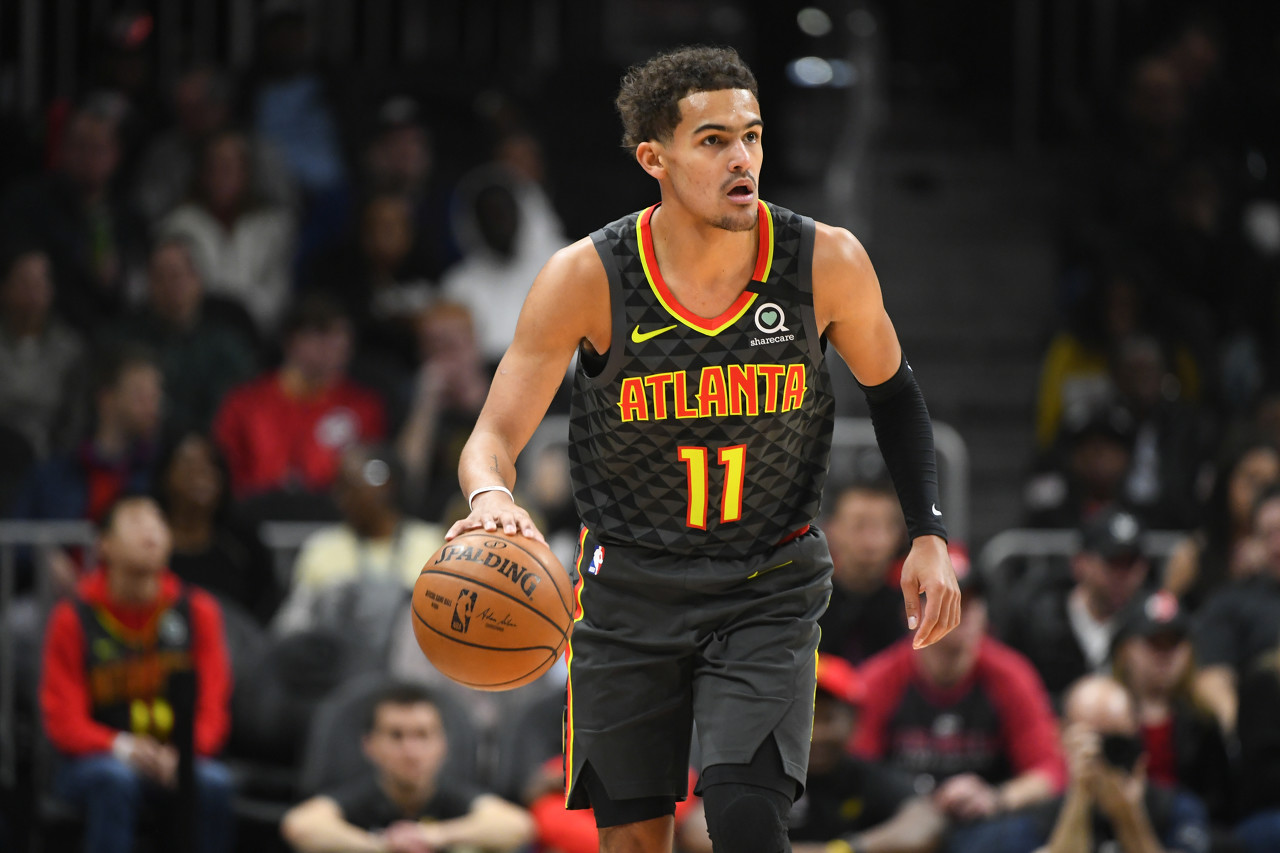 卡马乔：维尼修斯国家德比被换下有情绪正常，5分钟就没事了（卡马乔：维尼修斯在国家德比被换下情绪波动属正常，五分钟就平复了）