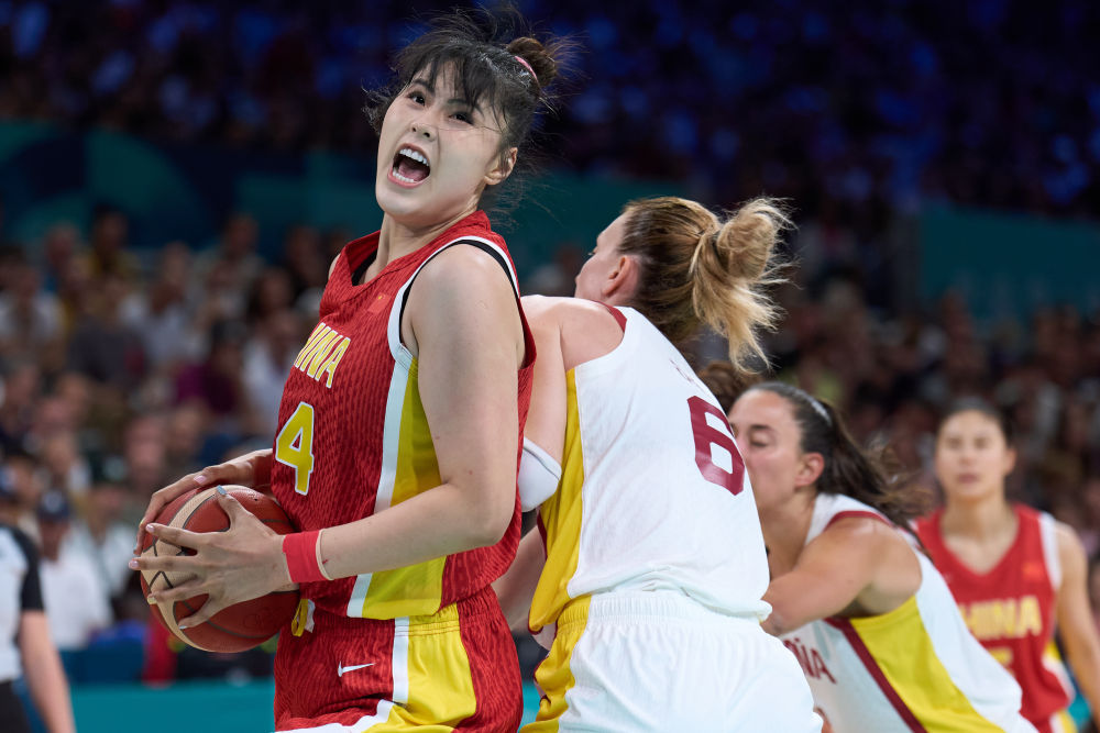 浙江男篮末节连得10分逆转辽宁（浙江男篮末节掀10分高潮逆转辽宁）