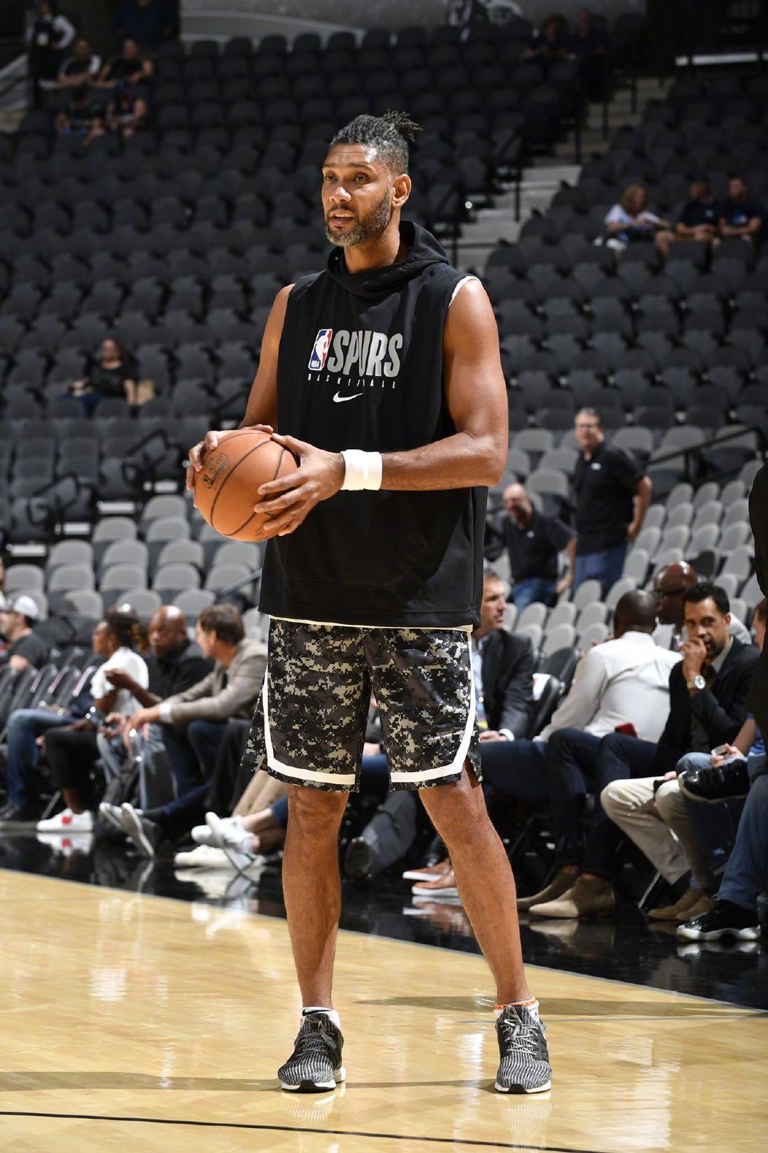 北青谈国少0-2缅甸：失误多，心态有问题，缺乏随机应变（北青点评国少0-2不敌缅甸：失误频繁、心态失衡、应变能力欠缺）