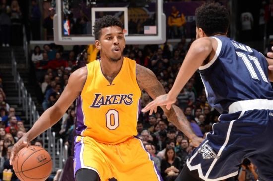 记者：若森林对安德森要价一直很高，曼城会选择埃德松（记者：若森林对安德森持续高要价，曼城将选择继续使用埃德松）