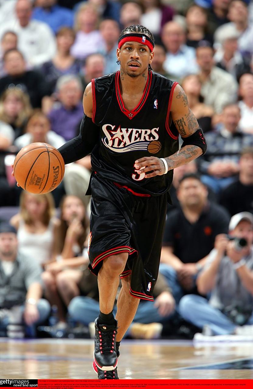 小贝：我希望梅西退役后住在迈阿密，但他说只想住诺坎普附近（贝克汉姆：盼梅西退役后住迈阿密，梅西则表示只想住在诺坎普附近）