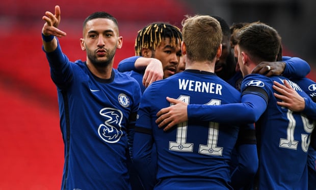 格里马尔多破门，勒沃库森队史第二次欧冠做客英格兰取得领先（格里马尔多建功，勒沃库森队史第二次欧冠客战英格兰先拔头筹）