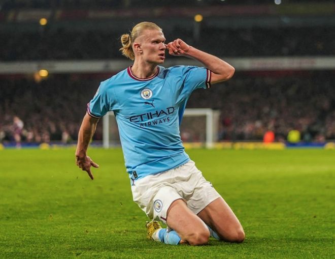 佩里西奇谈赢利物浦：球队表现很出色，首要目标是晋级淘汰赛（佩里西奇：击败利物浦展现球队出色发挥，首要任务是闯入淘汰赛）