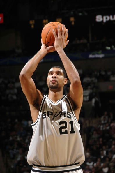 足协杯决赛国安对阵河南名单出炉，张玉宁+4外援首发PK5外援，最新消息（最新：足协杯决赛国安vs河南名单公布，张玉宁领衔四外援首发对位五外援）