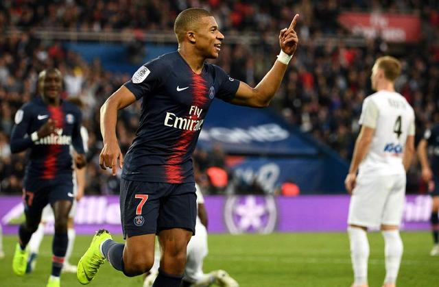 中超：广州队客场1-1战平浙江队（中超：广州客场1比1战平浙江）